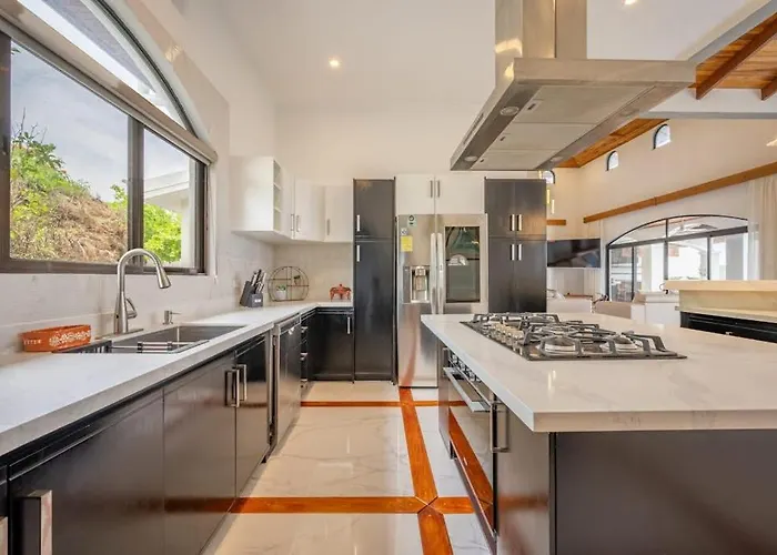 Casa Vista De Paraiso Ferienhaus Nuevo Colon